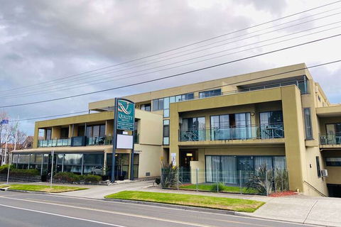 Quality Hotel Bayside Geelong - Brisbane Tourism 1