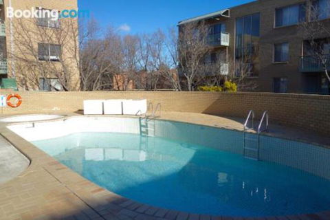Kingston Terrace Apartments - Brisbane Tourism 5