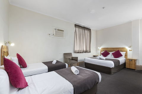 Adelaide Paringa - Tourism Brisbane 4