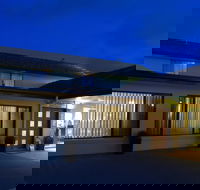 Country Plaza Queanbeyan - Brisbane 4u