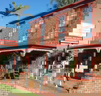 Early Australian Motor Inn - Brisbane Tourism