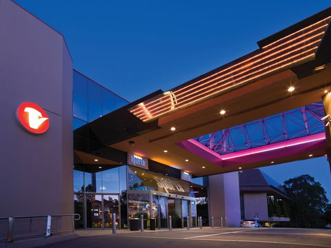 Travelodge Hotel Bankstown Sydney - Brisbane Tourism 0
