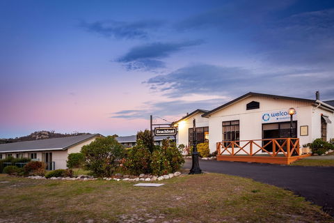 Beachfront At Bicheno - Brisbane Tourism 3