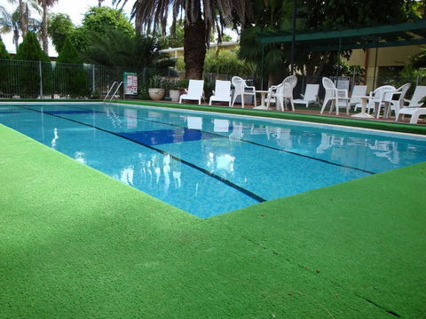 Elkira Court Motel - Brisbane Tourism 5