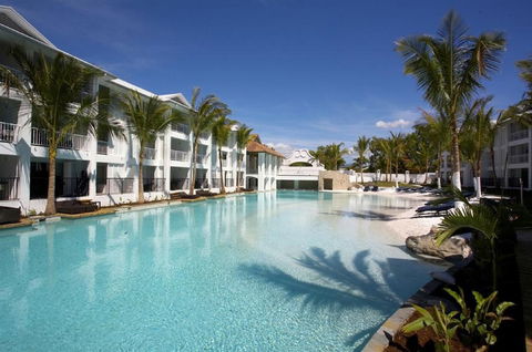 Peppers Beach Club - Tourism Brisbane 5