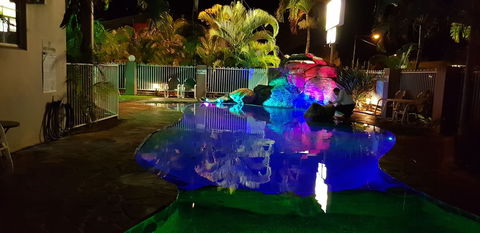 Reef Palms Motel - Brisbane Tourism 5