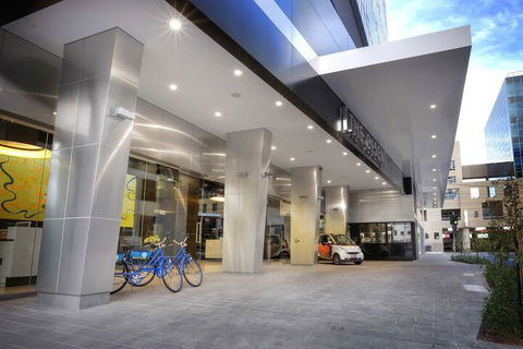 Art Series - The Olsen - Tourism Brisbane 7