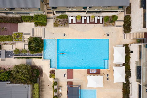 Smiths Beach Resort - Brisbane Tourism 6