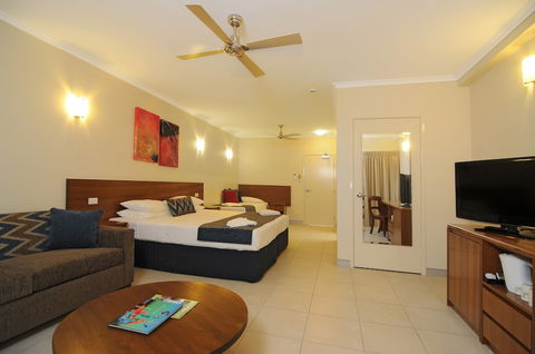Cairns Queenslander Hotel & Apartments - Brisbane Tourism 4