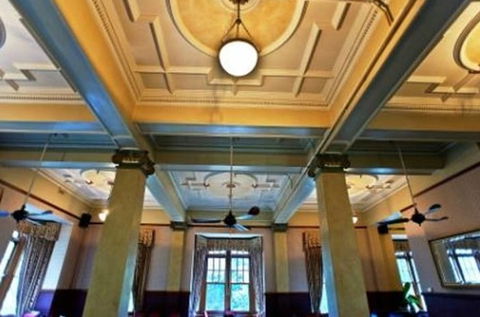 Jenolan Caves House - Tourism Brisbane 4