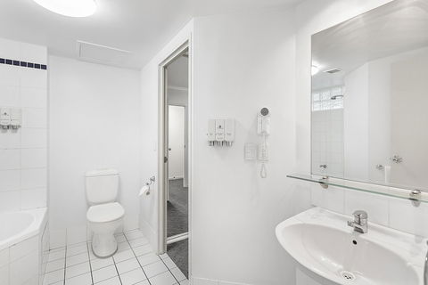 The Landmark Resort Nelson Bay - Tourism Brisbane 5