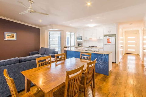 Fraser Island Beach Houses - Tourism Brisbane 5