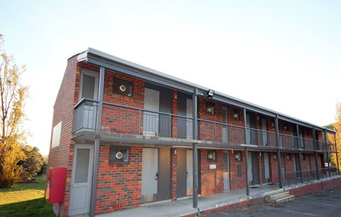 Mornington Inn - Brisbane Tourism 4