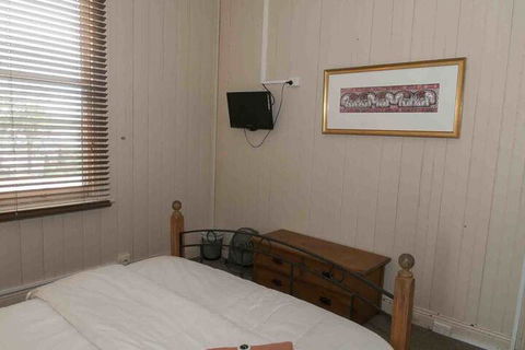 Ulmarra Hotel - Brisbane Tourism 7