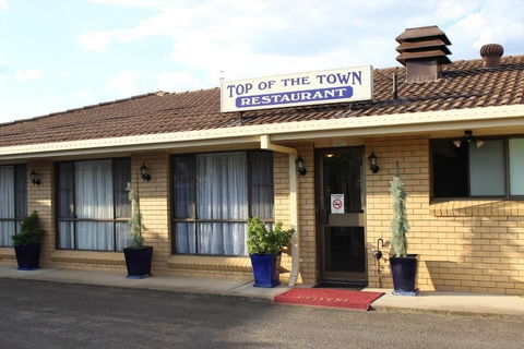 Top Of The Town Motel - Tourism Brisbane 3