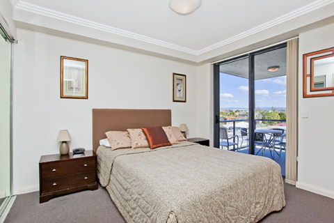 Aqualine Apartments - Tourism Brisbane 3