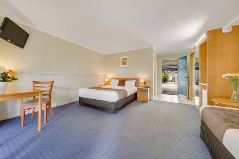 Gladstone Palms Motor Inn - Brisbane 4u 4