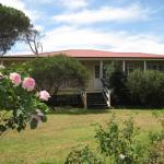 Hope Cottage Country Retreat - Brisbane Tourism 0