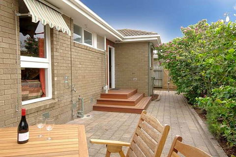 Boutique Stays Sandyside 2 - Tourism Brisbane 1