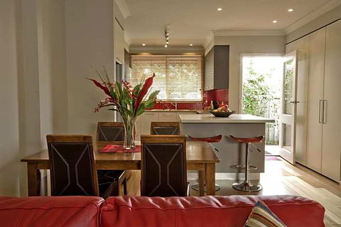 Boutique Stays Sandyside 2 - Tourism Brisbane 0