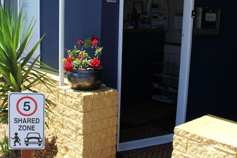 Golden Terrace Holiday Park - Tourism Brisbane 2