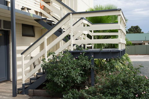 Pioneer Station Motor Inn - Brisbane Tourism 4