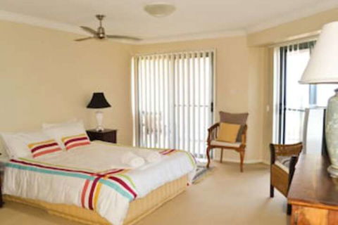 The Breakers Yamba - Brisbane Tourism 6