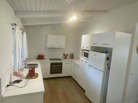 Abbey Beach Shack - Tourism Brisbane 6