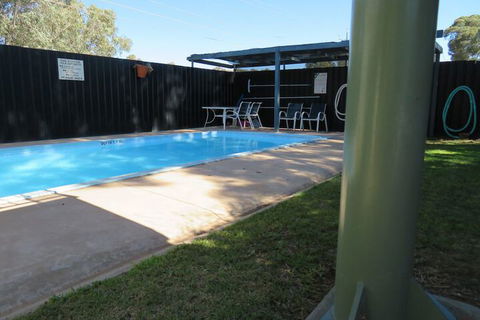 Bishops Lodge Narrandera - Tourism Brisbane 5