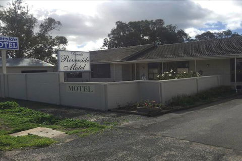 Donald Riverside Motel - Brisbane Tourism 1