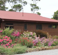 Eagles Roost Farmstay B  B - Brisbane Tourism