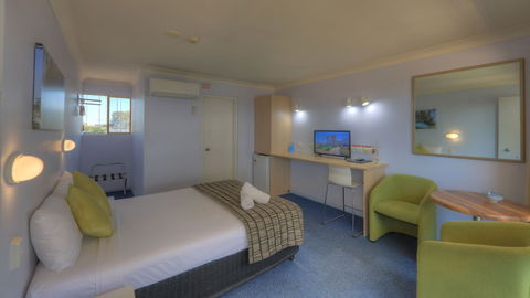 Bay Air Motel - Brisbane Tourism 5