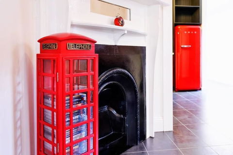 REdTRO House South Yarra - Brisbane 4u 6