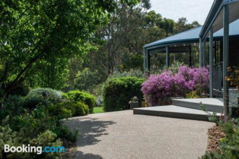 The Linden Bed & Breakfast - Brisbane Tourism 7