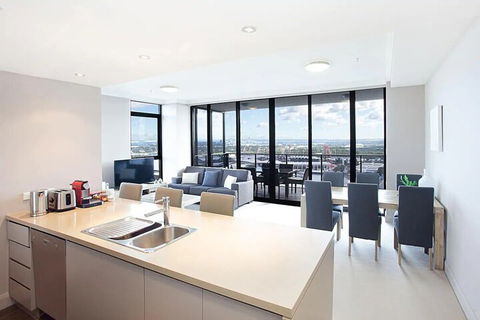 ShortOZStay At Australia Towers - Tourism Brisbane 3