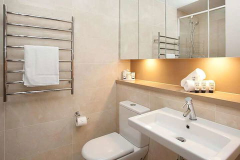 ShortOZStay At Australia Towers - Tourism Brisbane 1