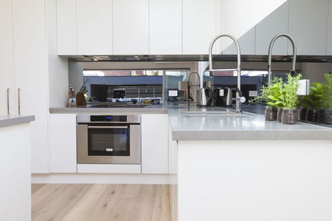 Boutique Stays Contempo - Tourism Brisbane 4