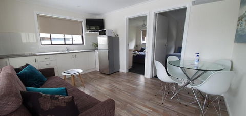 Beachcomber Holiday Units - Tourism Brisbane 3