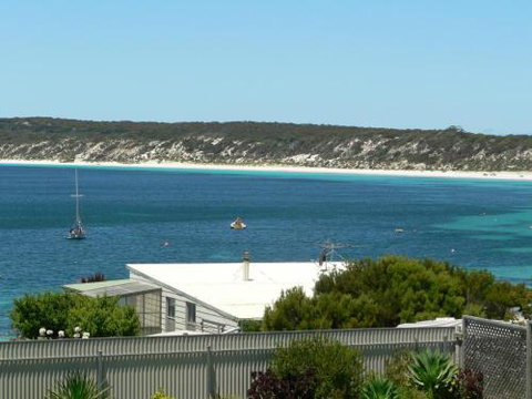 Fareview Beach House - Tourism Brisbane 2