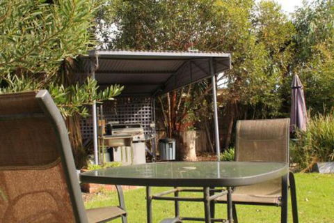 Inverloch Motel - Brisbane Tourism 2