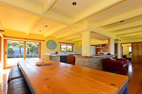 Cloudy Bay Villa - Tourism Brisbane 5