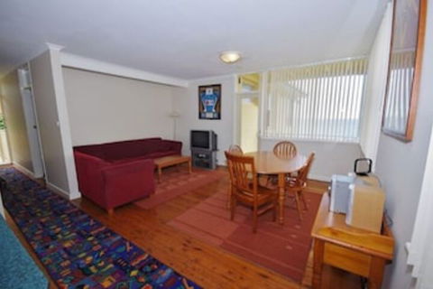 Golden Sands 3 - Tourism Brisbane 4