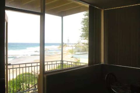 Golden Sands 3 - Tourism Brisbane 5