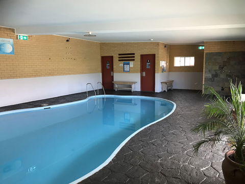 Ulladulla Harbour Motel - Tourism Brisbane 5