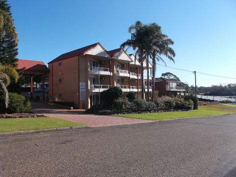 Ulladulla Harbour Motel - Tourism Brisbane 1