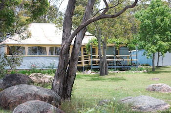 Twisted Gum Cottage - Brisbane Tourism 1