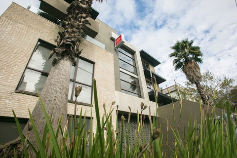 Comfy Kew Apartments - Brisbane Tourism 7
