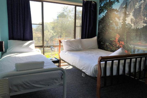 Kirwan Apartments 5 - Brisbane Tourism 2