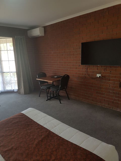 Ararat Colonial Lodge Motel - Tourism Brisbane 6