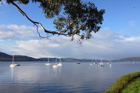 Waterfront Holiday Home Esplanade 54 - Tourism Brisbane 1